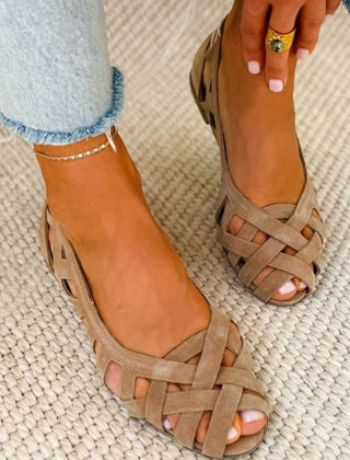 GEVLOCHTEN ZOMERSANDAALEN VOOR VROUWEN