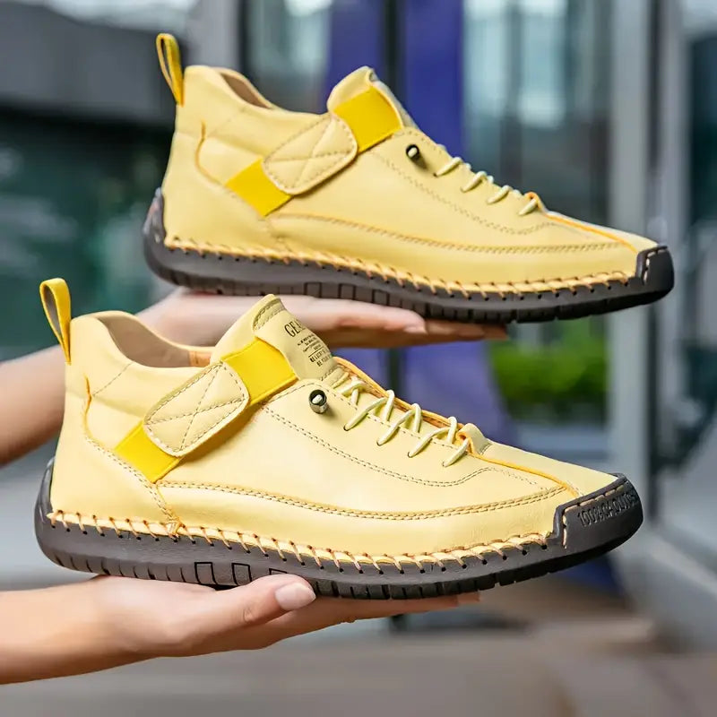 STEUNENDE SNEAKERS VOOR VROUWEN