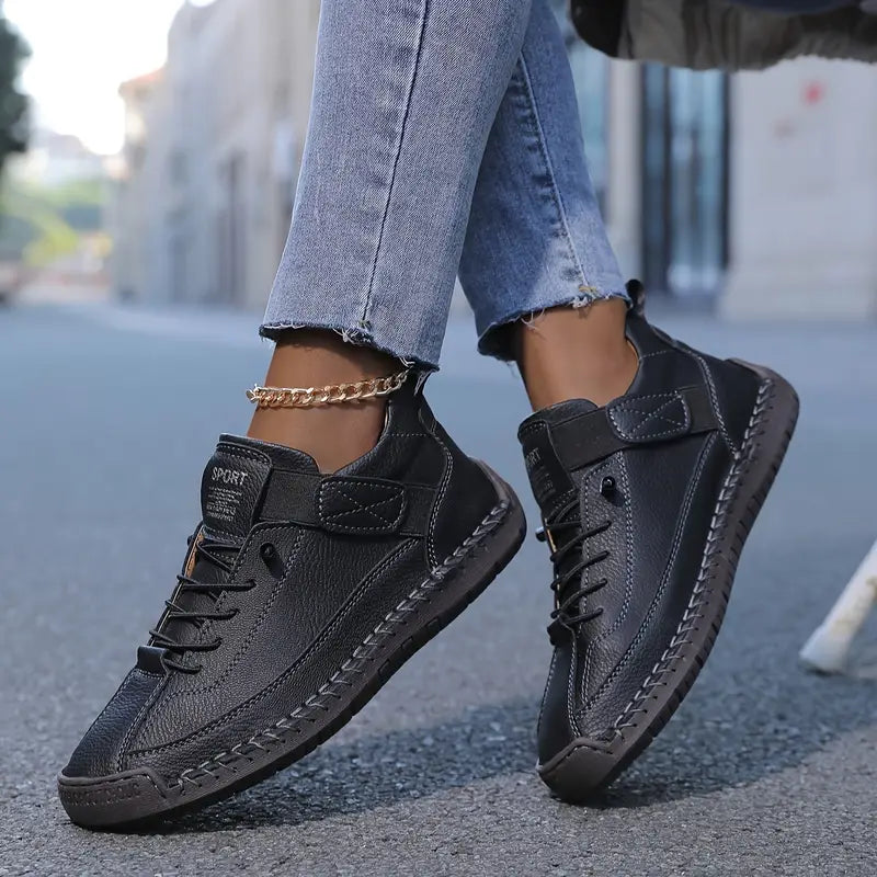 STEUNENDE SNEAKERS VOOR VROUWEN