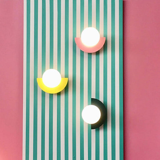 Modern Glass Wall Sconce – Color Pop Design