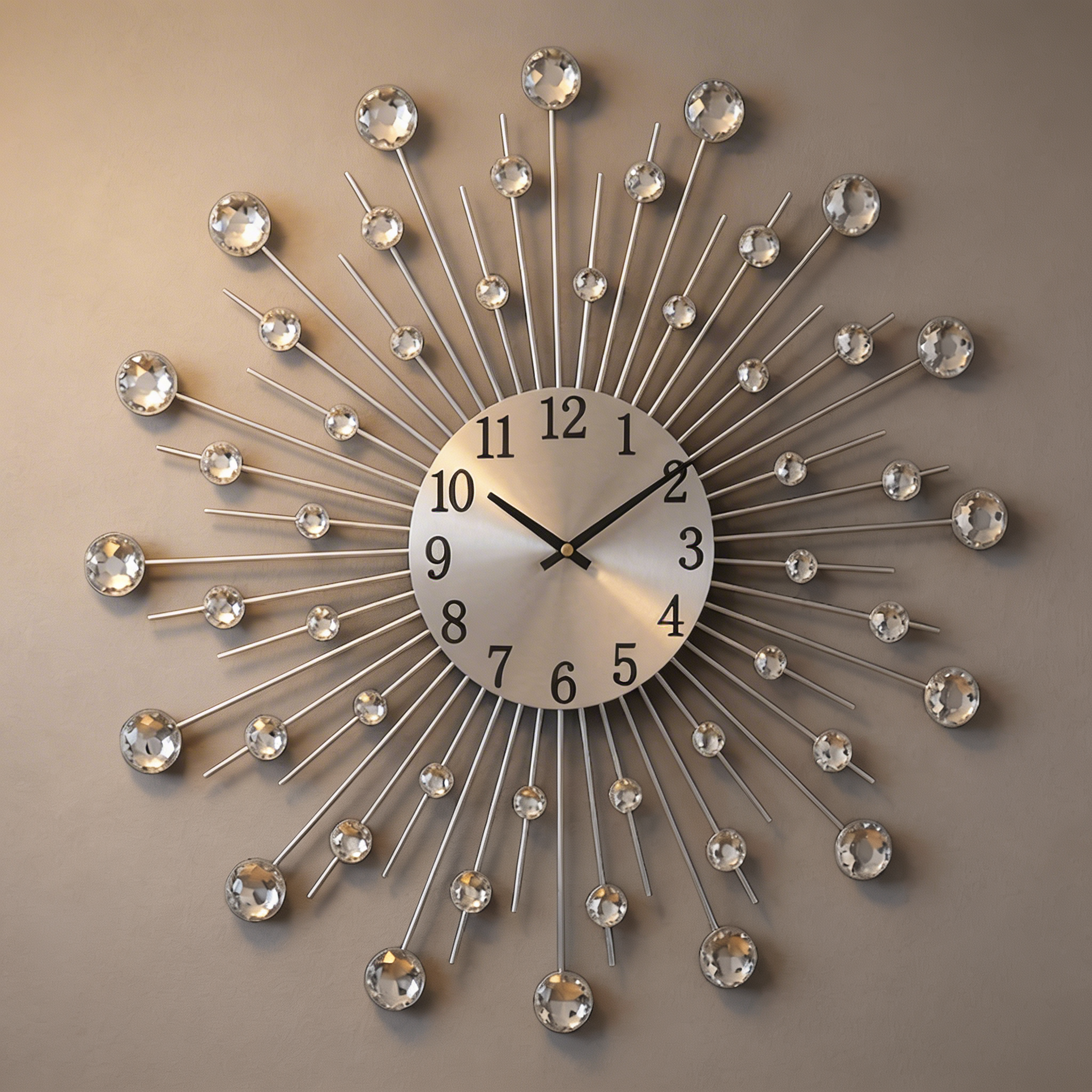 Horloge Murale Moderne avec Accents en Cristal – Design Argent