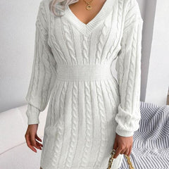 Paula | Langarm-Strickkleid Mit V-Ausschnitt